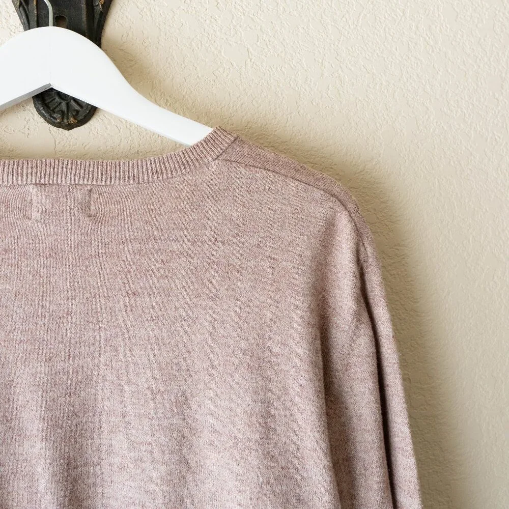 Old Navy Mens Medium V Neck Cotton Sweater Tan Neutral Casual Pullover - Picture 8 of 9